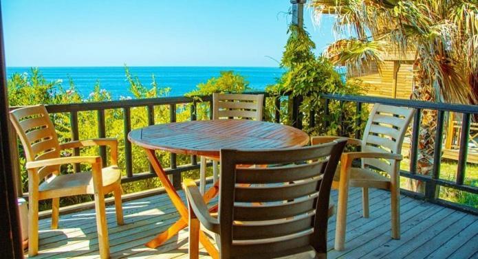 Zambak Holiday Village & Restaurant Superb Seafront Location ! Agios Georgios  Extérieur photo