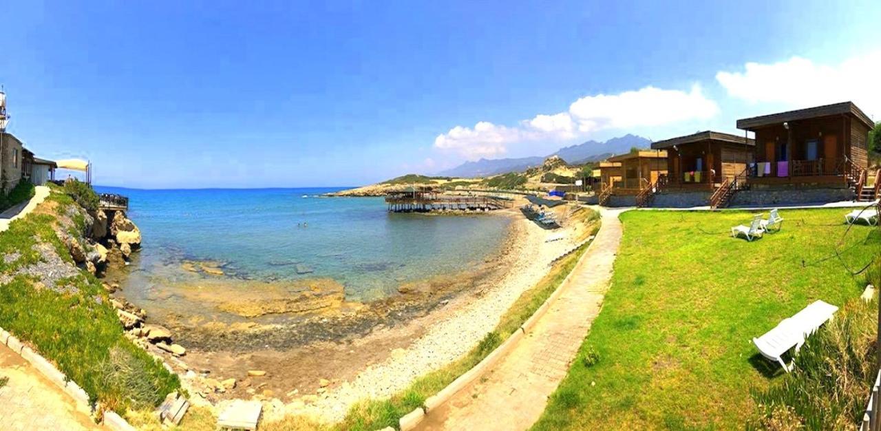 Zambak Holiday Village & Restaurant Superb Seafront Location ! Agios Georgios  Extérieur photo